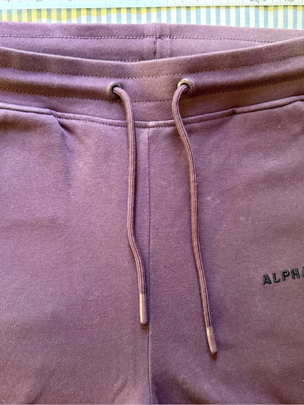 Alphalete Drawstring Sweatpants - Picture 1 of 7